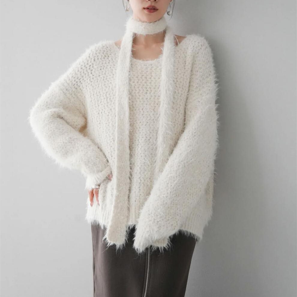【tops】Vネックチョーカー付ニットセーター　M17997