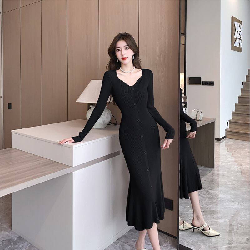 【dress】Vネックニットワンピース Q7665