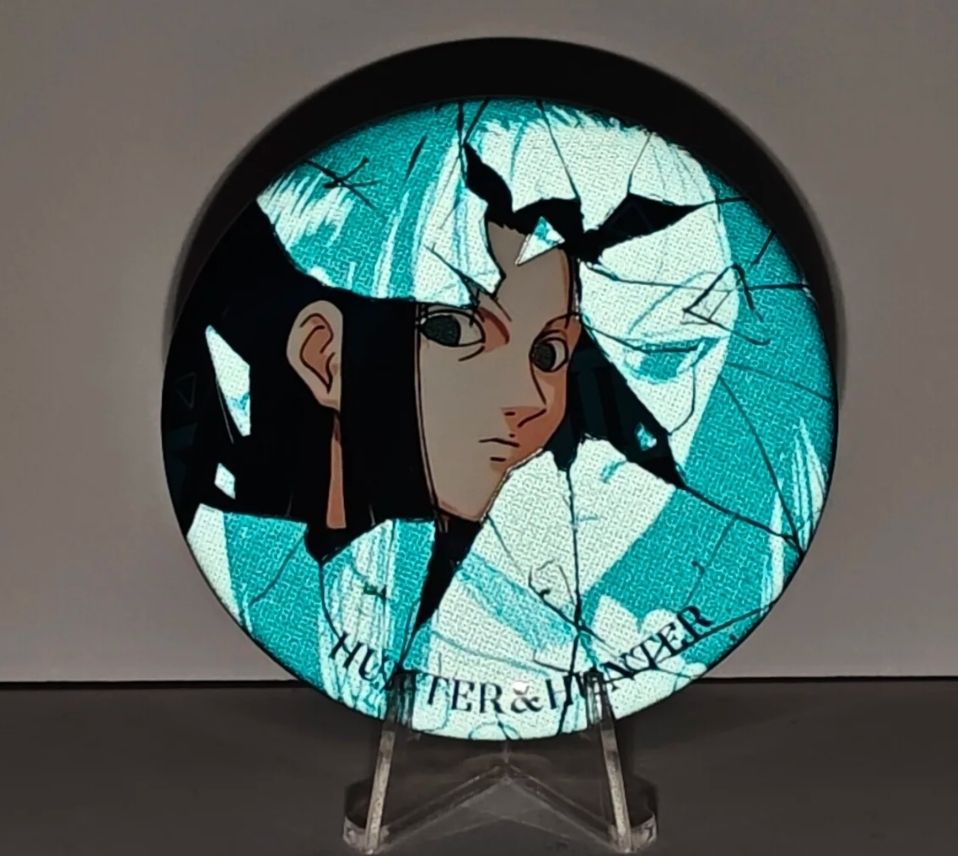 【GOODS】HUNTER×HUNTER 割れたガラス 58mm 缶バッジ Q2240