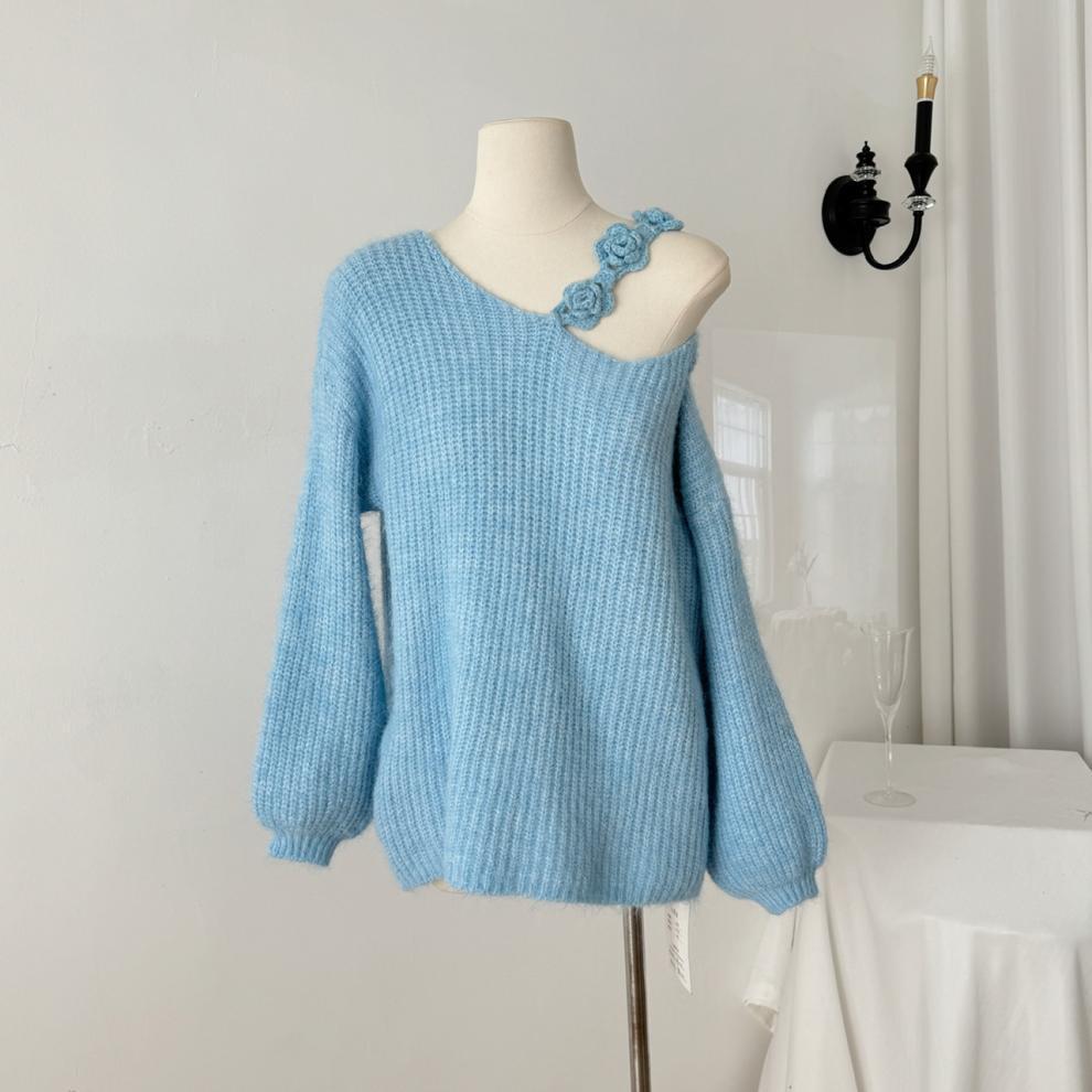 【tops】立体フラワーオフショルダーニットセーター　M27734