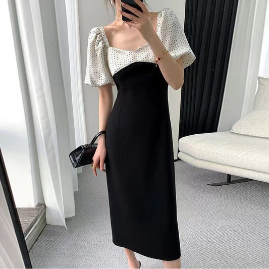 【dress】一目惚れ！レトロスクエアネック半袖パフ袖ドット柄着やせワンピースF2722