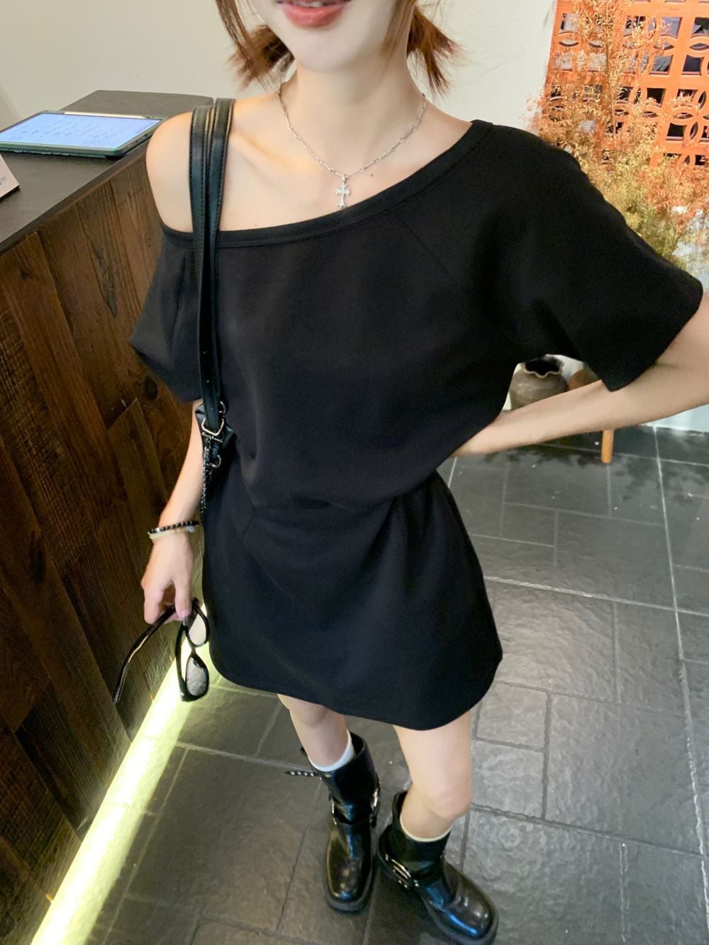 【dress】オフショルダーワンピース　M24895