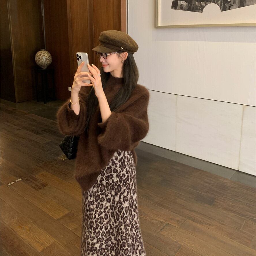 【set】ニットセーター×ヒョウ柄スカートセット　M28312