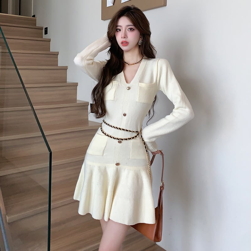 【dress】Vネックニットワンピースチェーン付き　M28866