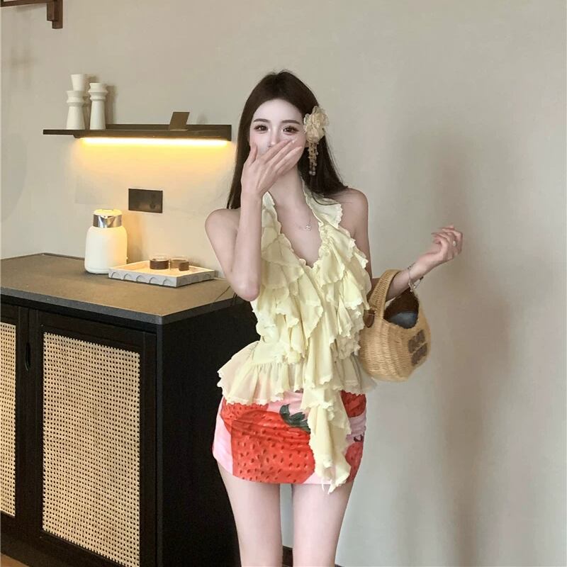 【tops】ホルターネックフリルトップス Q8527