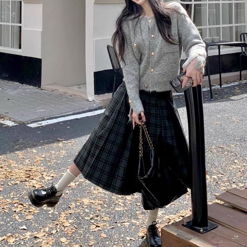 【set】ニットカーデ×スカートセット　M19069