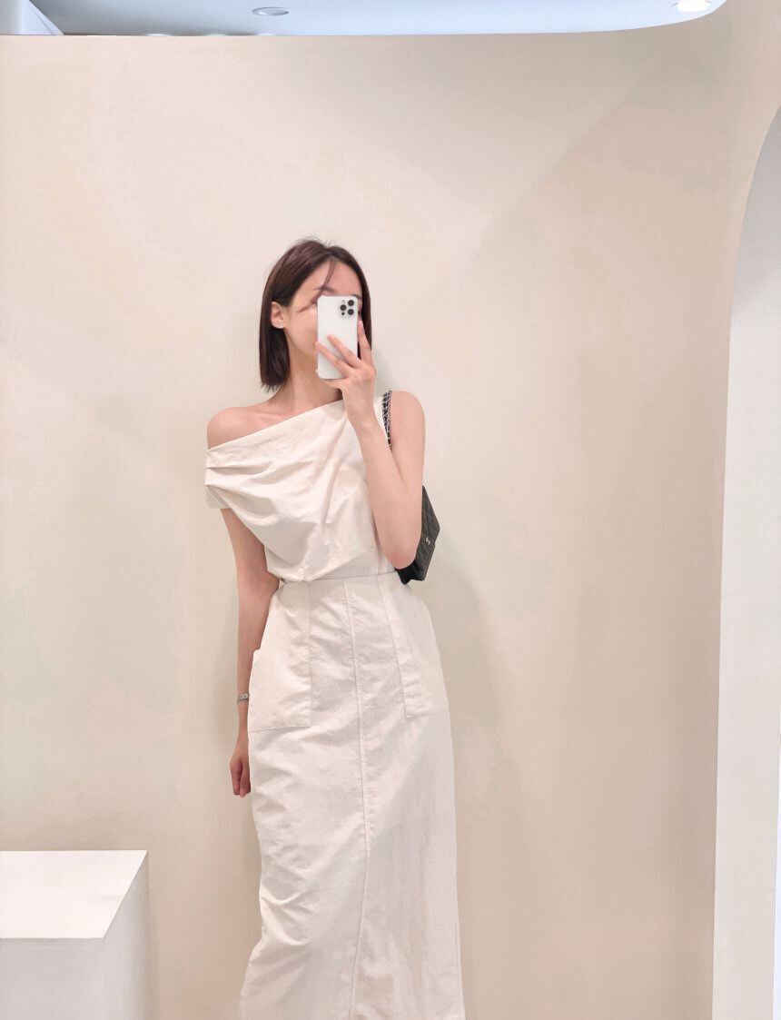 【dress】オフショルダースリットワンピース G20073