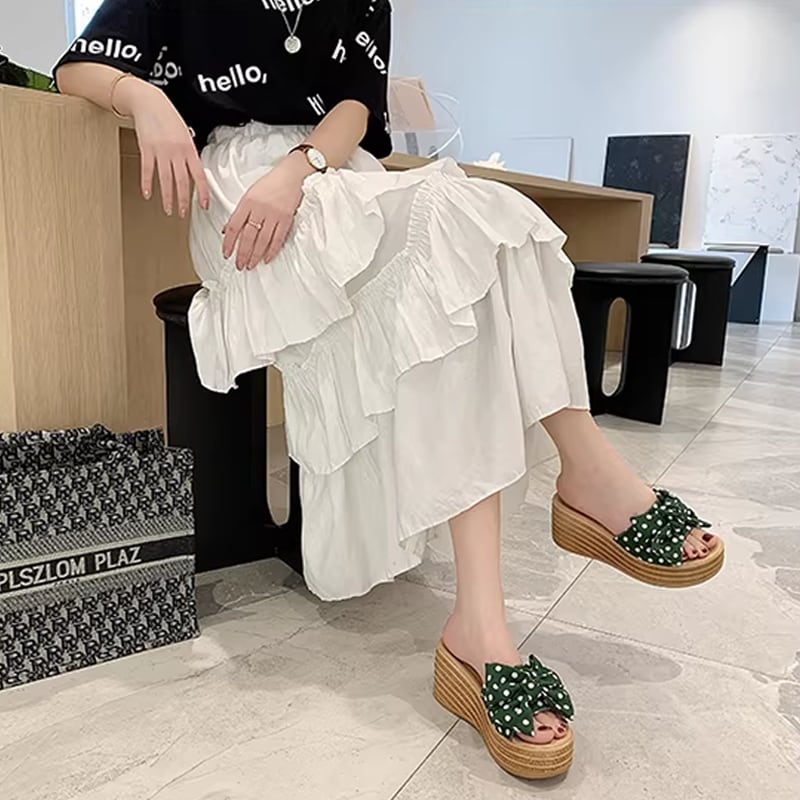 【Shoes】ドット柄厚底サンダル Q8441