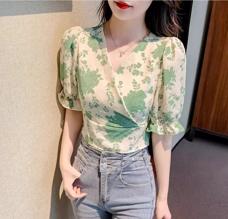 【tops】Vネック花柄ブラウスG20927