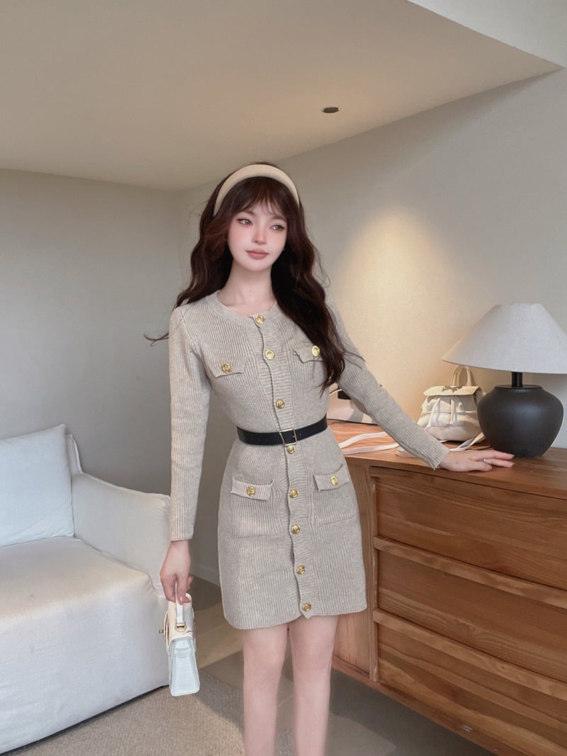 【dress】ボタンデザインニットワンピース　M27419