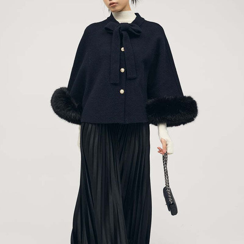 【outer】ファー付きケープ Q7704