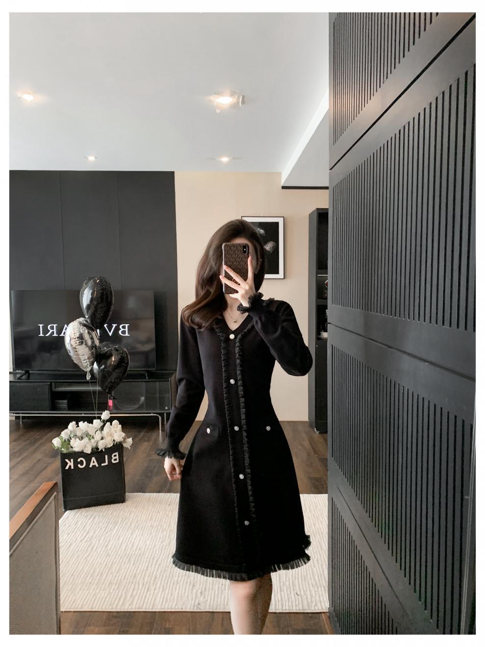 【dress】Vネックニットワンピース　M25490