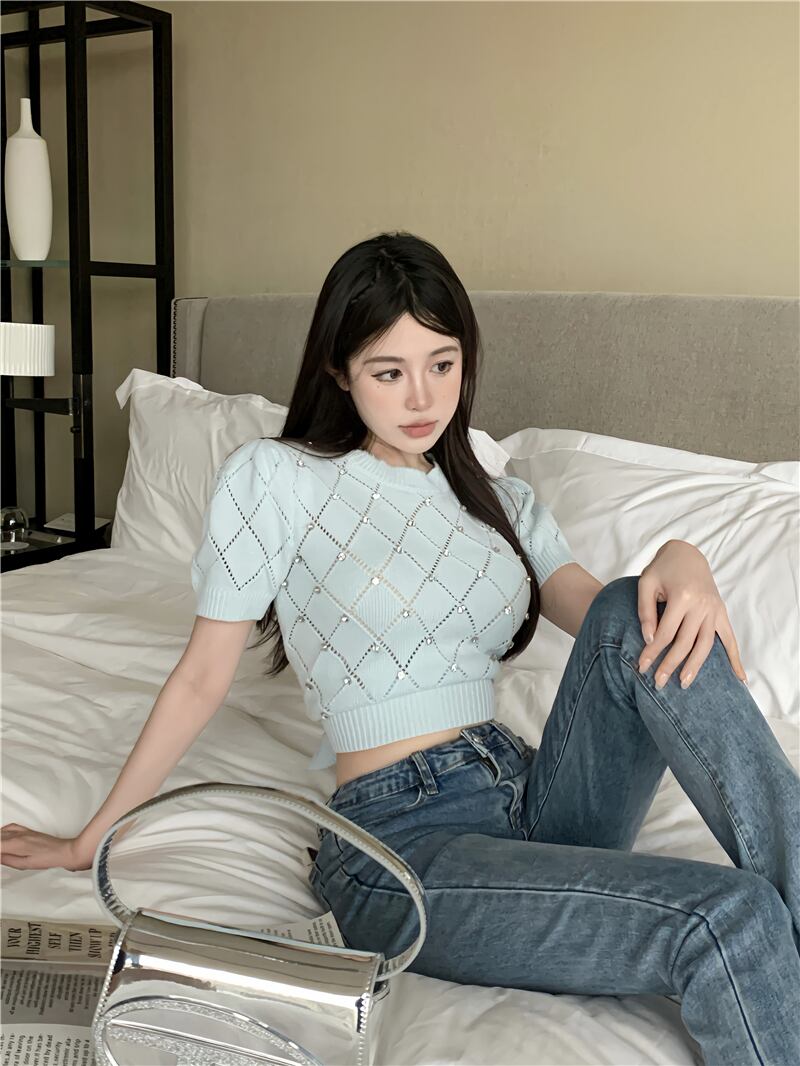 【tops】細身効果抜群♪夏新作3色ラウンドネック半袖ビーズ飾り体型カバー着回し薄手ニットF4718