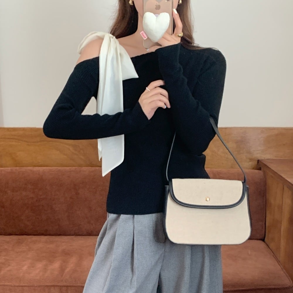 【tops】オフショルダーニットトップス　M26974