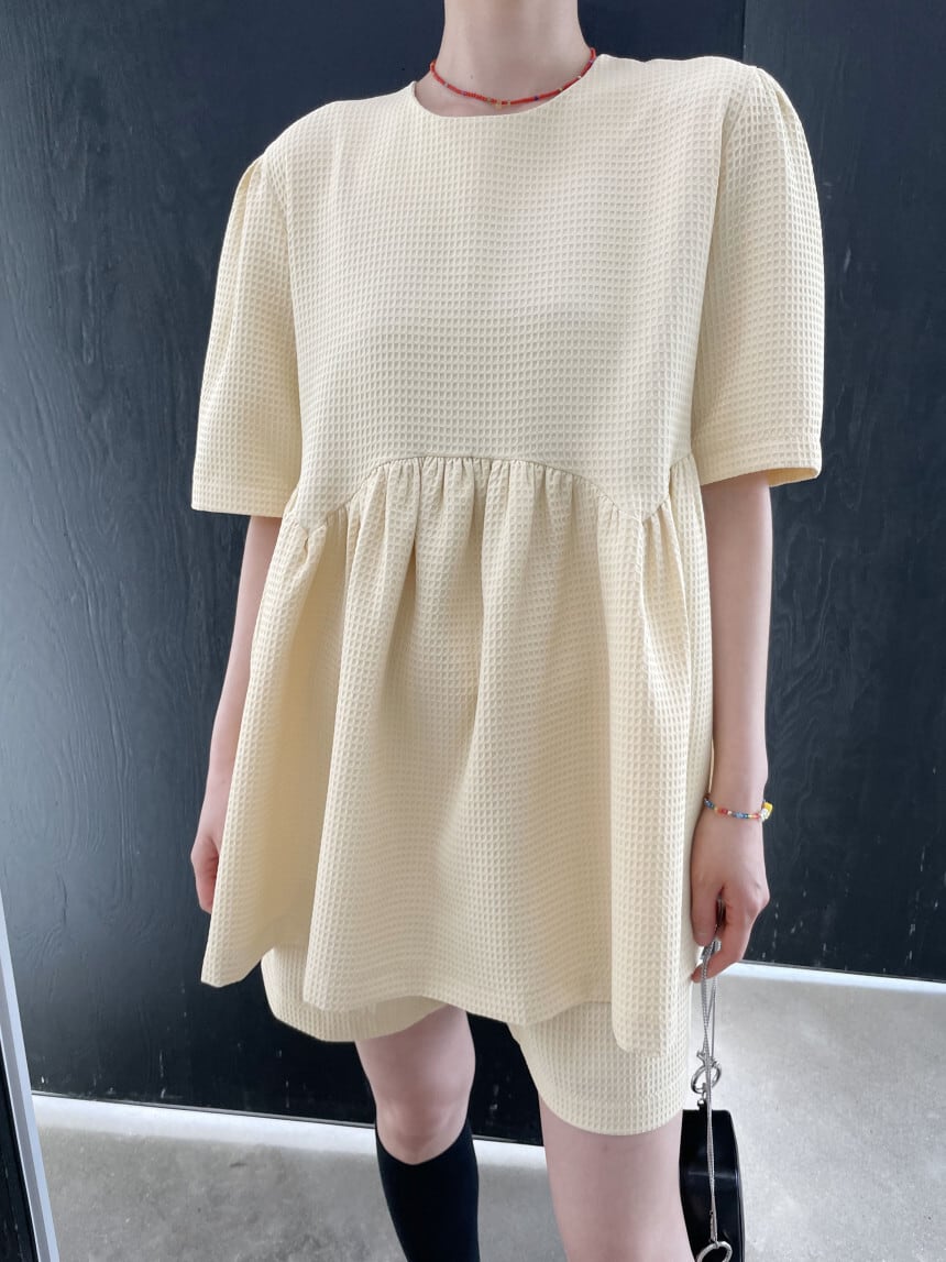 【set】ラウンドネックトップス+ショートパンツ２点セットG21509