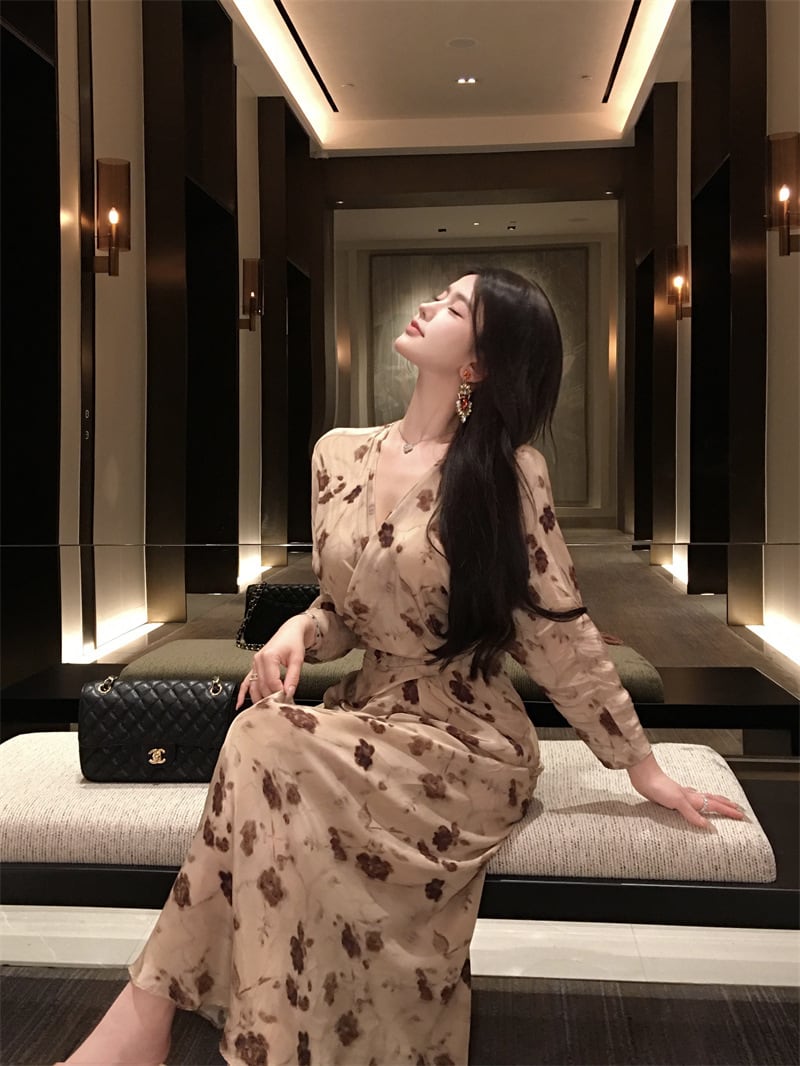 【dress】Vネックワンピース　M27994