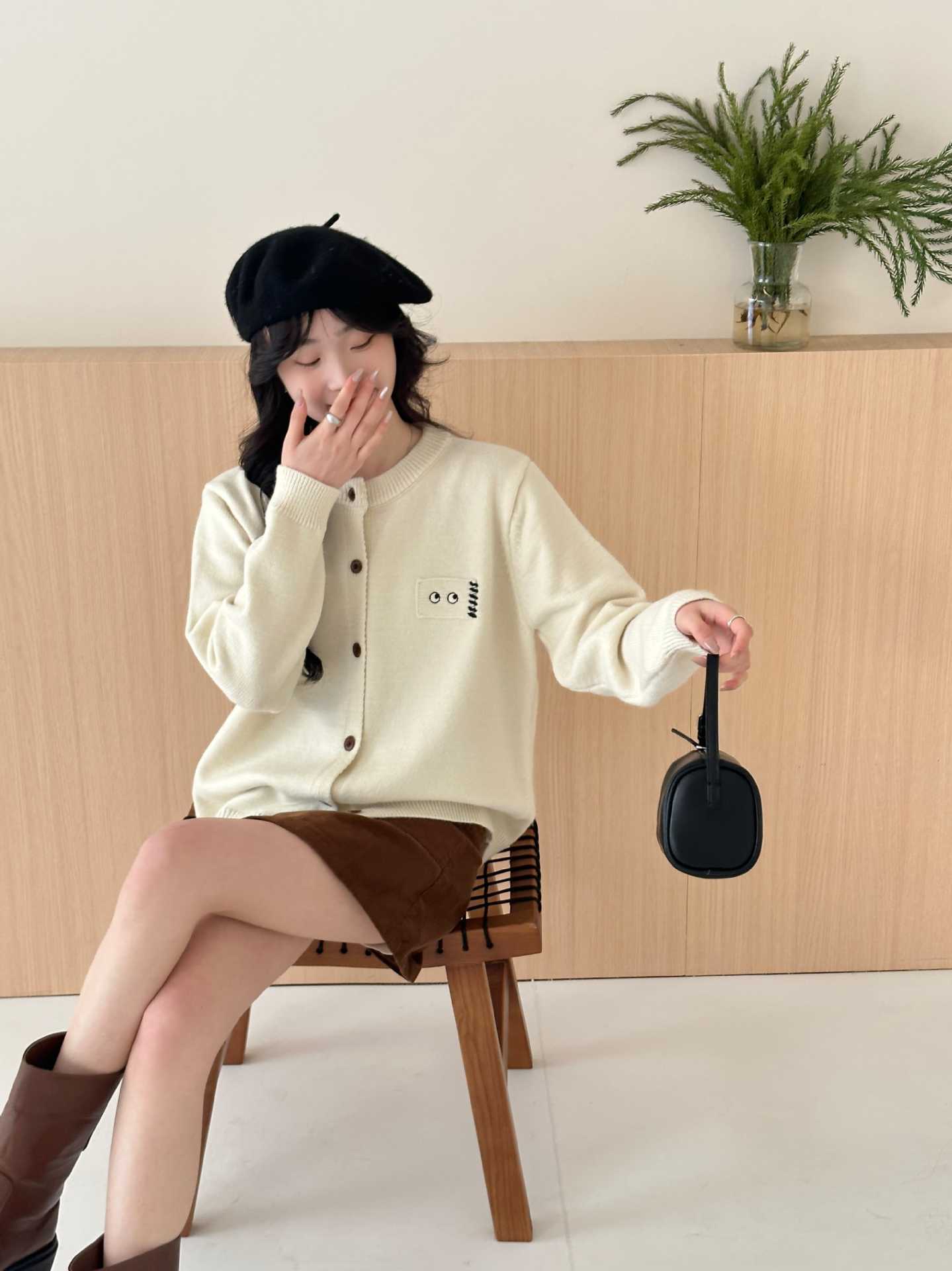 【outer】刺繍ニットカーデ　M29010