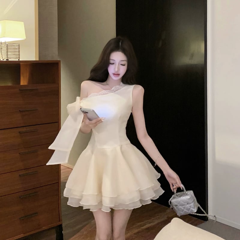 【dress】レースドッキングフレアチュールワンピース Q8514