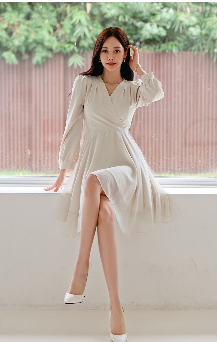 【dress】Ｖネックデートワンピース　M18772