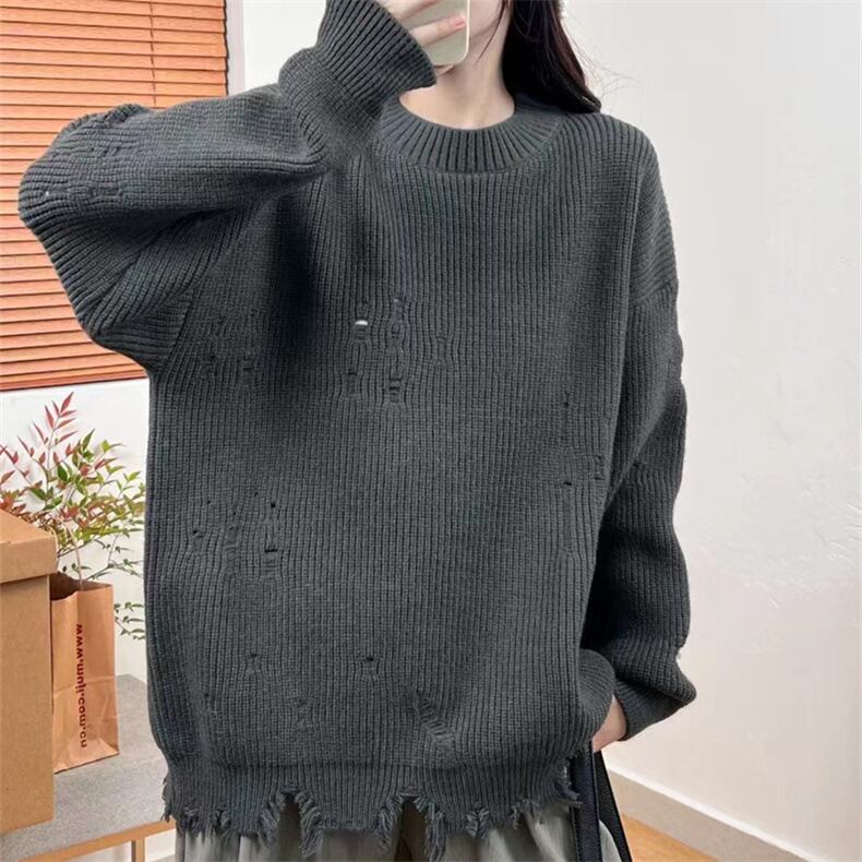 【tops】ダメージ加工ニットセーター　M18700