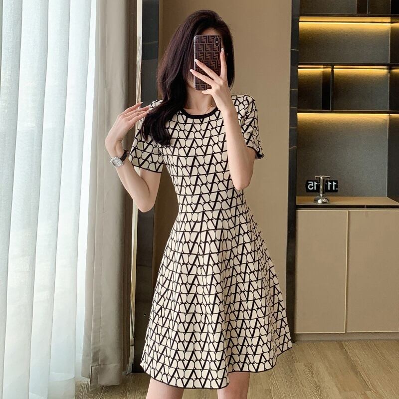 【dress】好感度満載！ラウンドネック半袖プリント配色AラインワンピースF5600