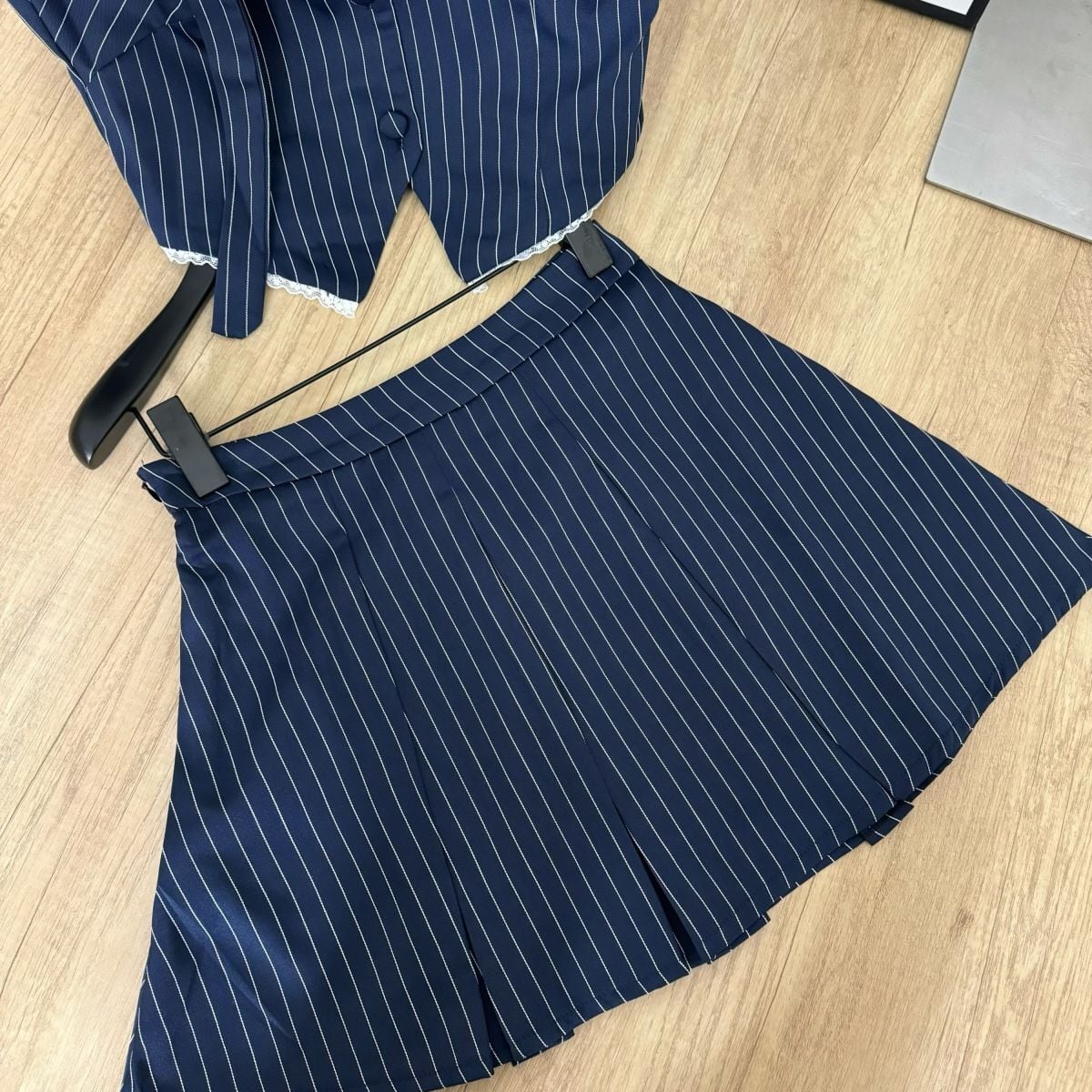 【set】ノースリーブトップス+スカートセット　M24604