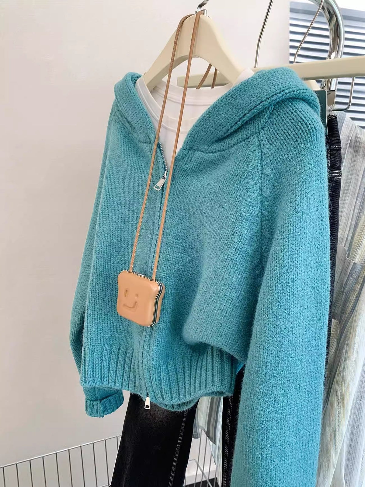 【outer】フード付きニットカーデ　M29299