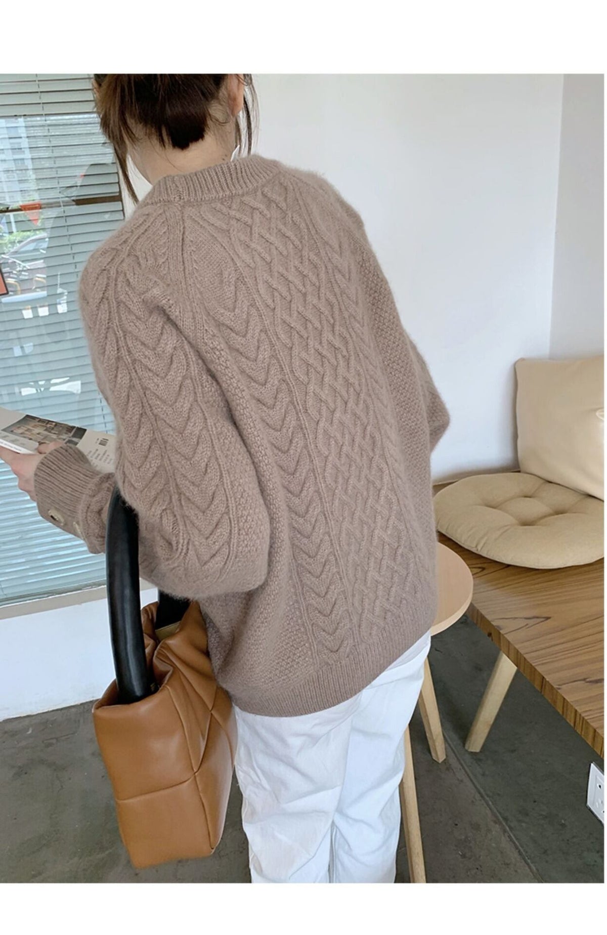 【tops】クルーネックニットセーター　M19168