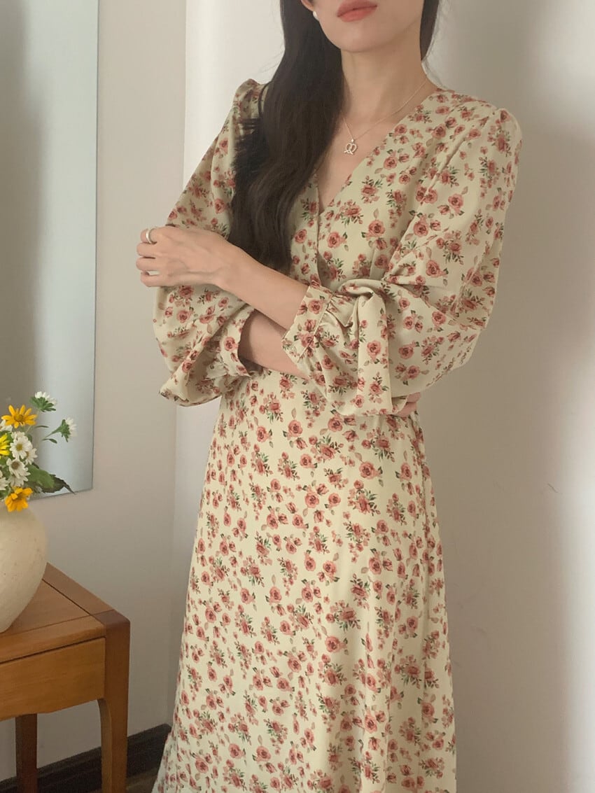 【dress】花柄ワンピース　M25690