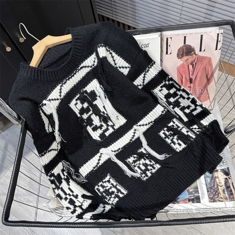 【tops】クルーネックニットセーター　M18993