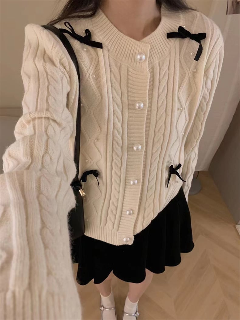 【outer】リボン付きパールニットカーデ　M25848