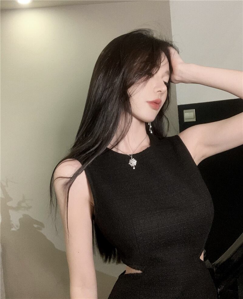 【dress】お値段以上！夏新作2色ラウンドネックノースリーブ二次会披露宴ワンピースF5558