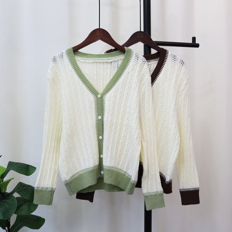 【outer】Vネックニットカーデ　M25440