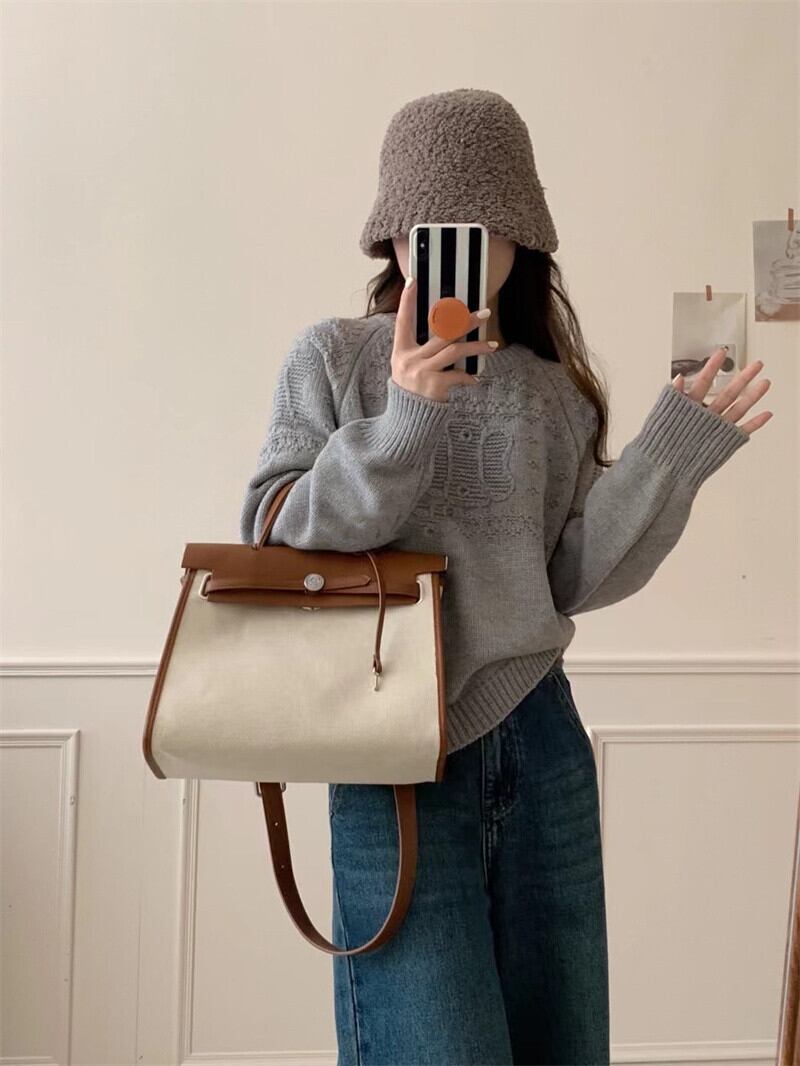 【tops】クルーネックニットセーターM19171