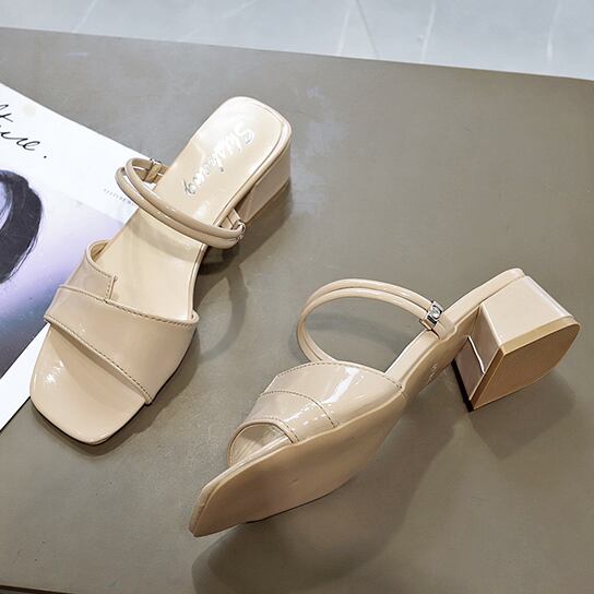 【shoes】2色履きやすい合わせやすい無地キレー目サンダルF0264