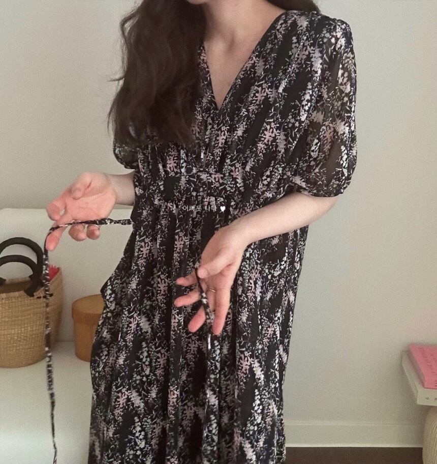 【dress】Vネック花柄パフスリーブワンピース G20746