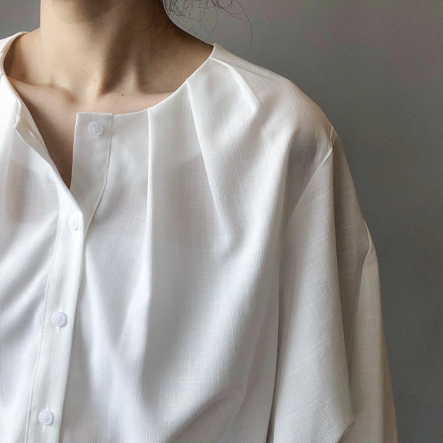 【tops】ランタンスリーブシャツブラウス　M29742