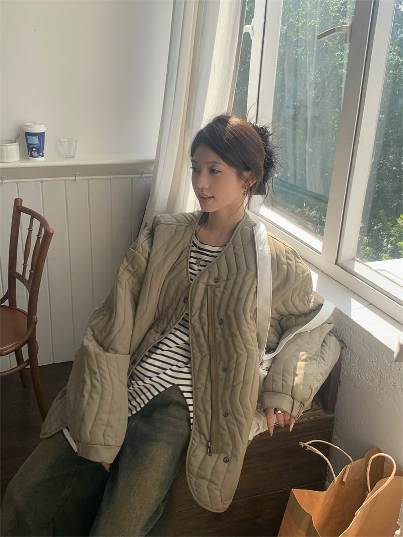 【outer】ラウンドネックショートダウン　M28264