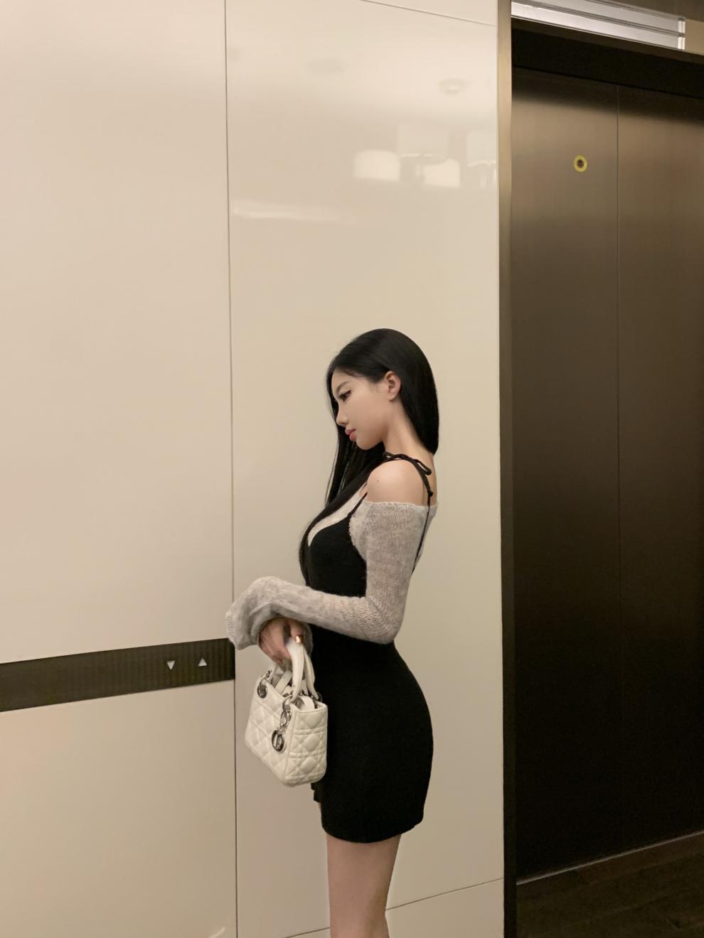 【dress】切り替えニットワンピース　M28362