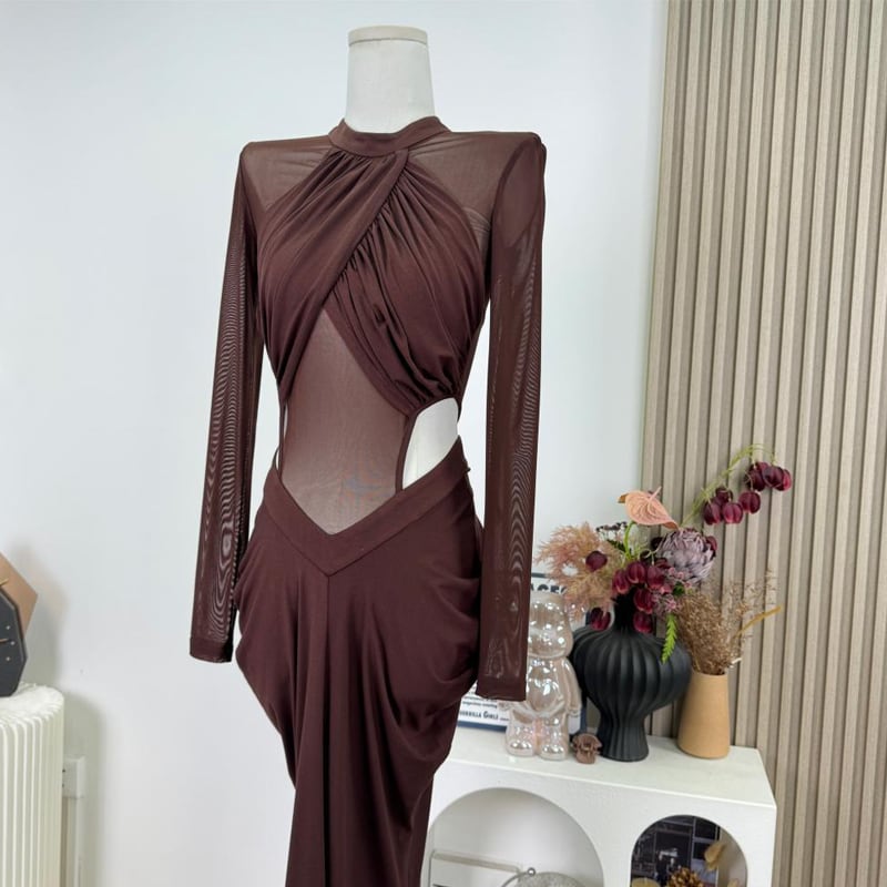 【dress】クロスネックチュールドッキングロングワンピース Q7951