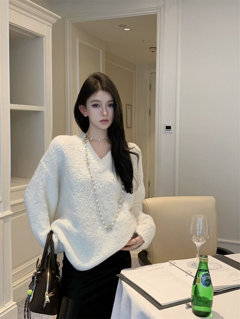 【tops】Vネックニットセーター　M28192