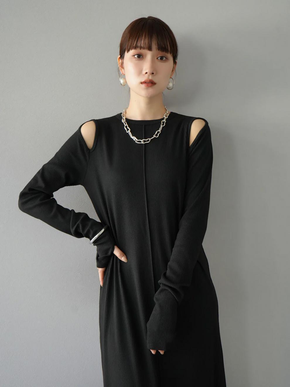 【dress】オフショルダーワンピース　M26626