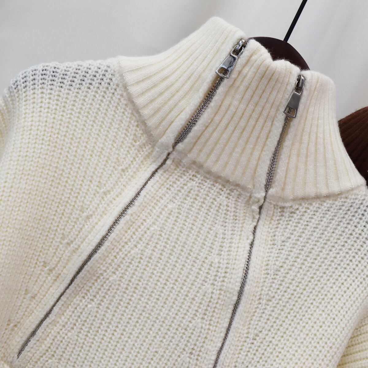 【tops】ファスナーニットセーター　M18759
