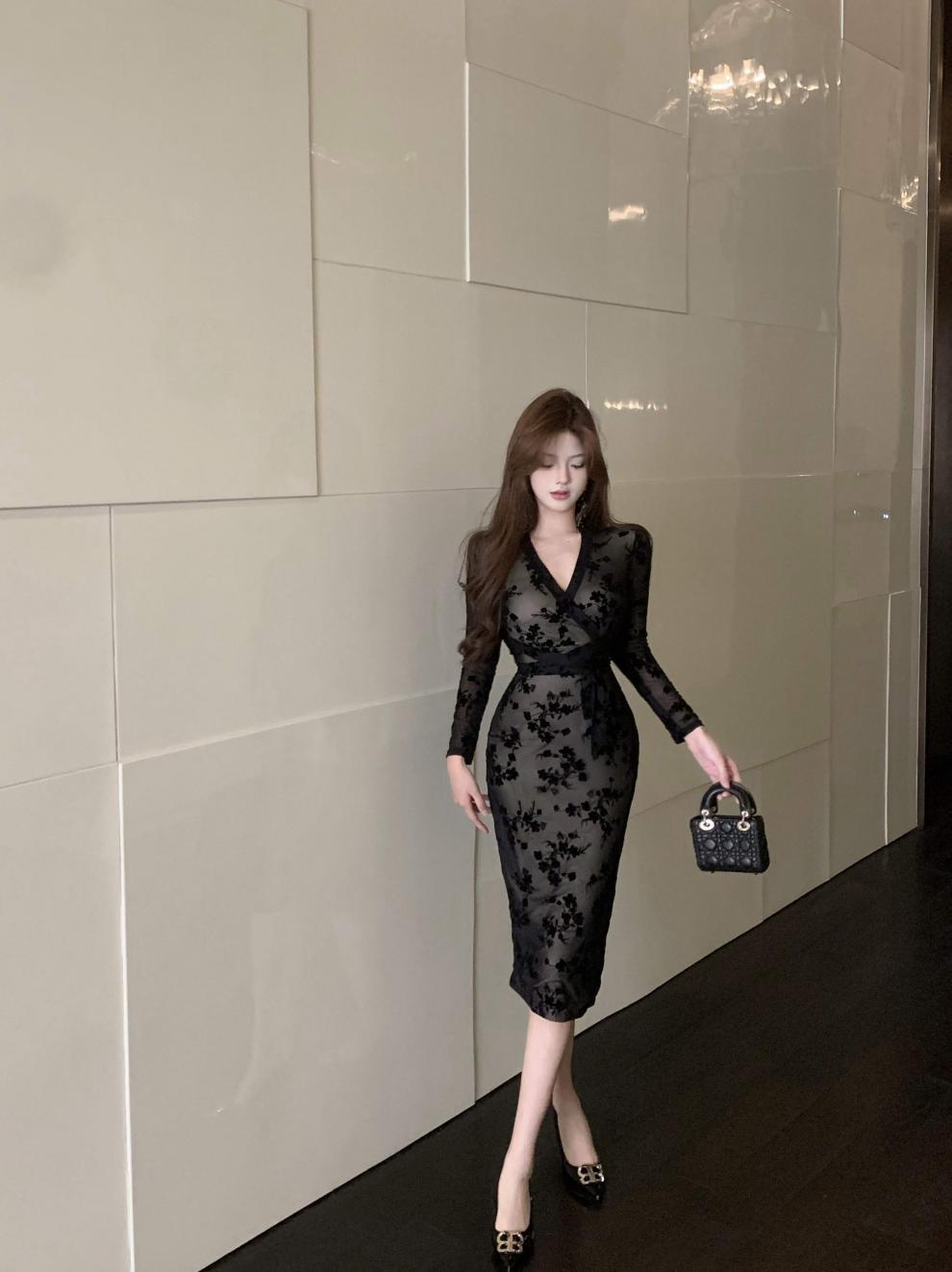【dress】Vネックデートワンピース　M28258