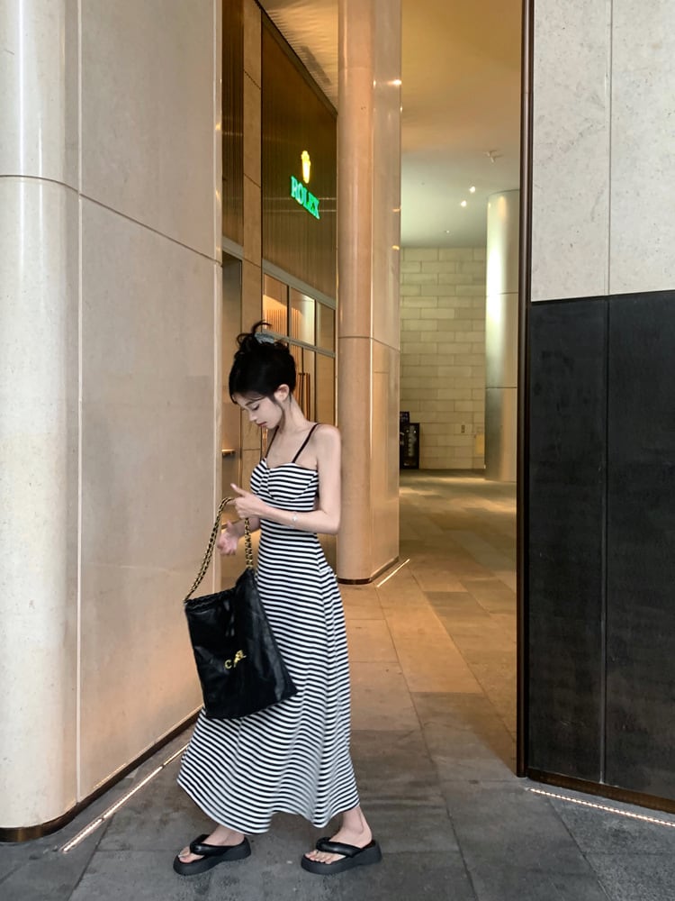 【dress】バックレスキャミワンピース　M24122