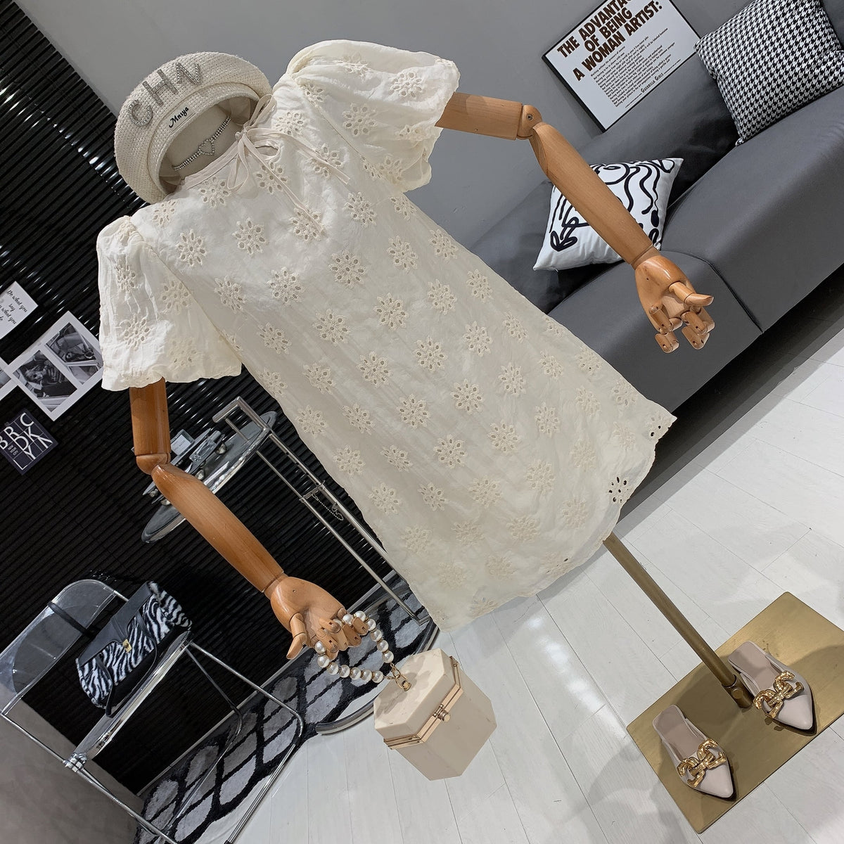 【dress】カットワークワンピース　M24001