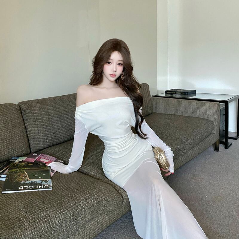 【dress】オフショルダーチュールドッキングワンピース Q7885