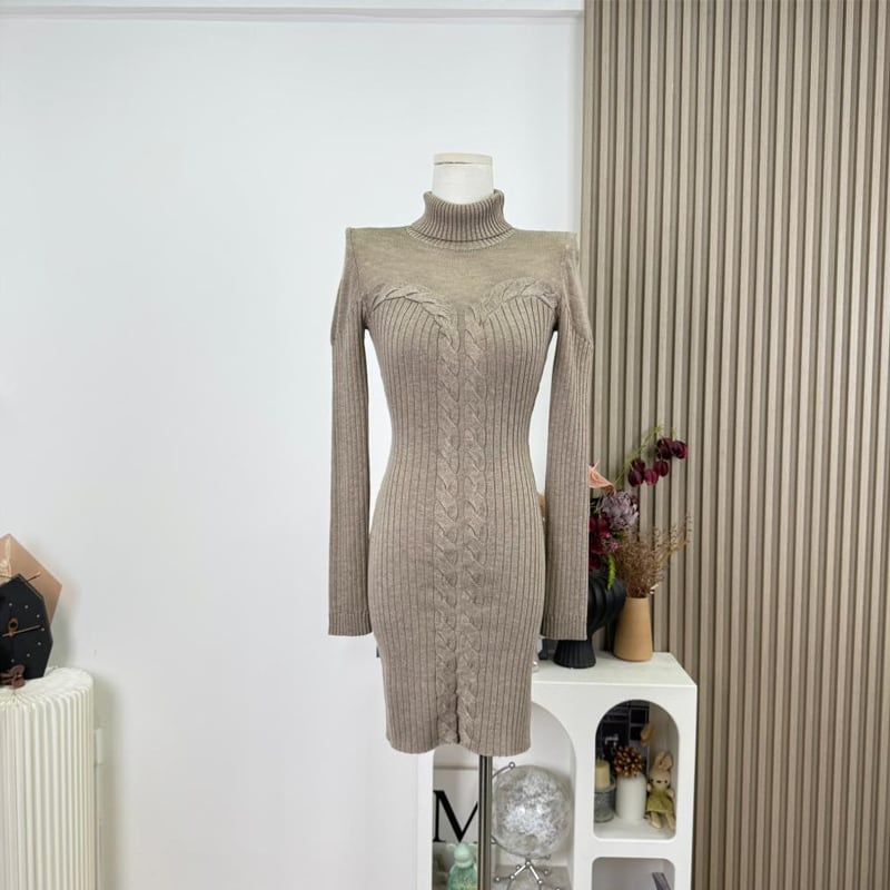 【dress】ハイネックニットワンピース Q7813