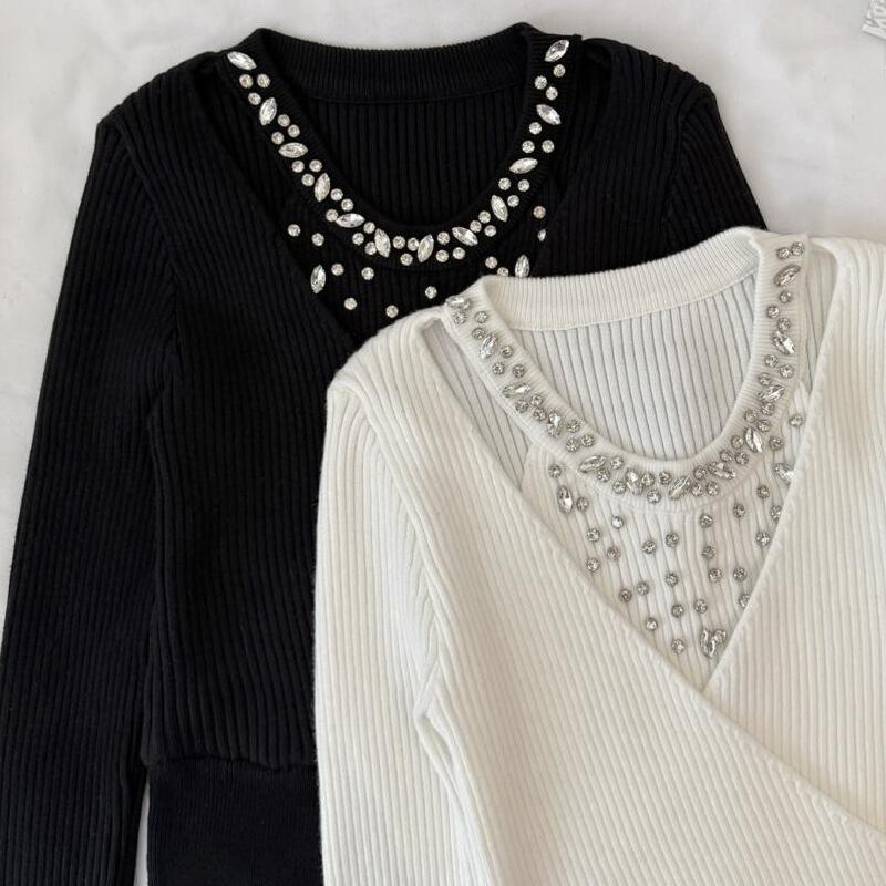 【tops】ラインストーン付きニットトップス Q7614