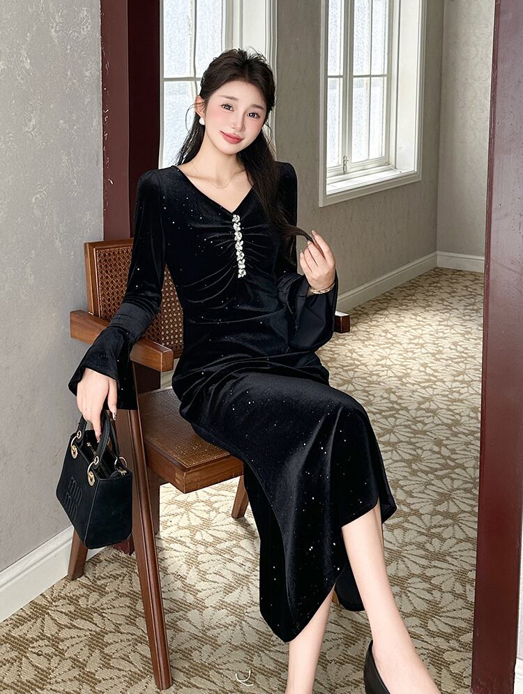 【dress】Vネックベルベットロングワンピース Q7502